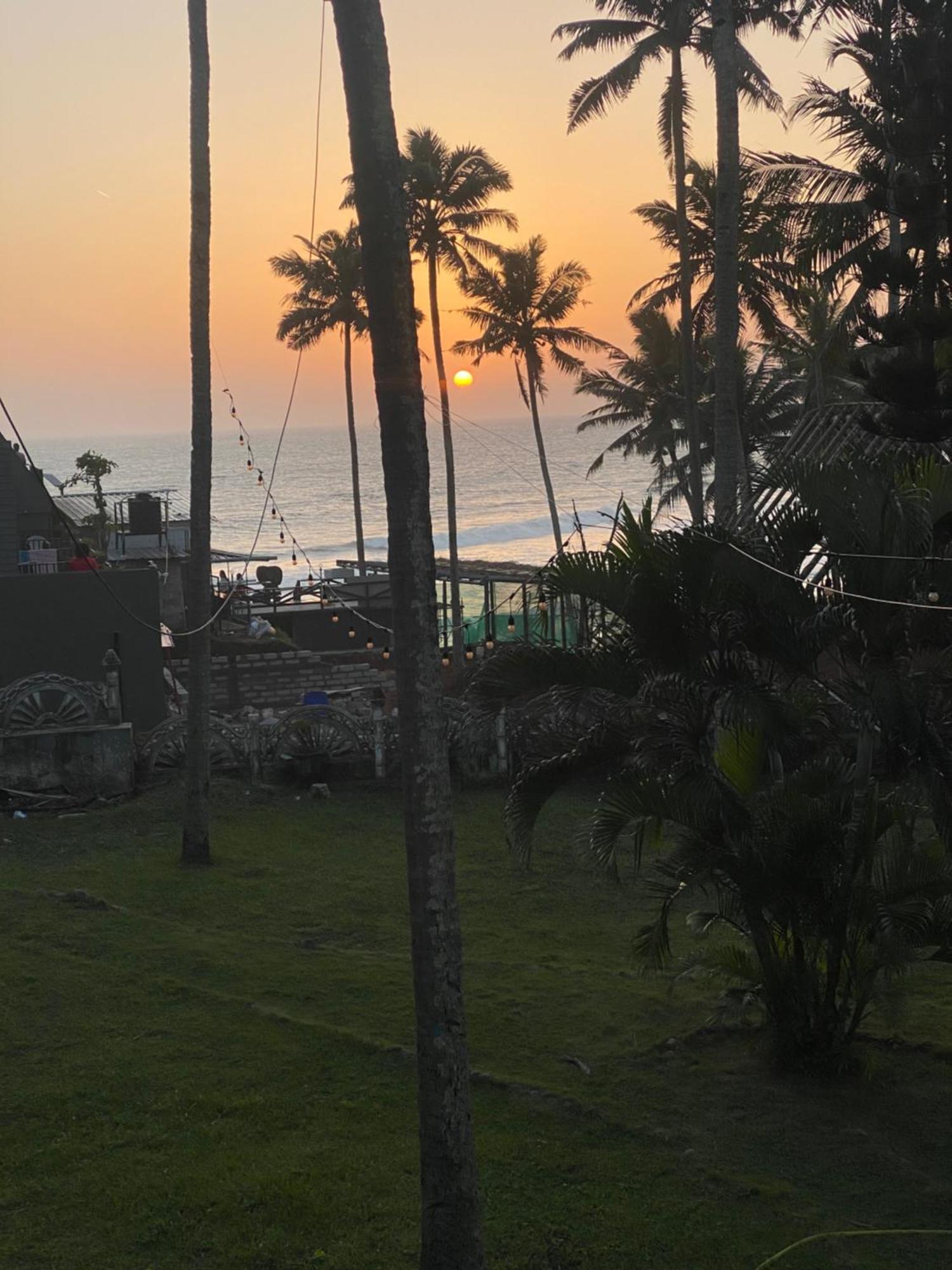 Hellovarkala Beach Resort מראה חיצוני תמונה